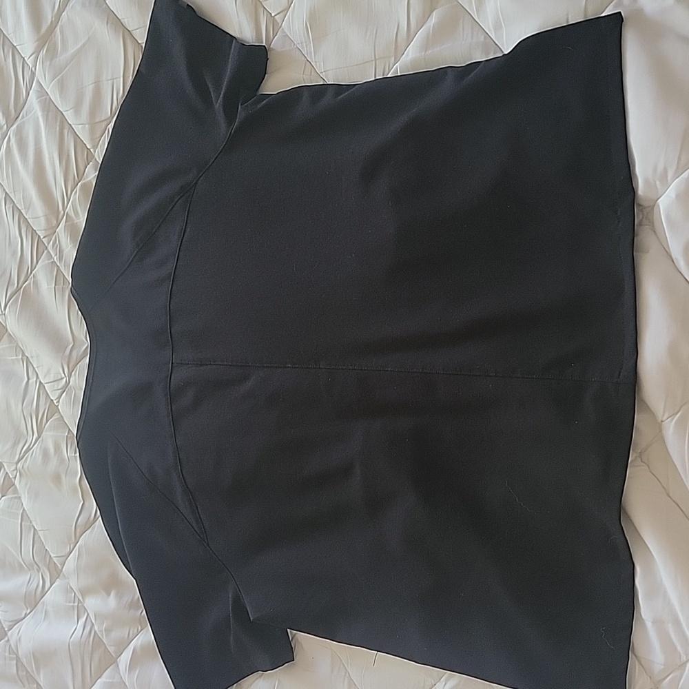 FIGS SCRUB TOP - Picture 7 of 10